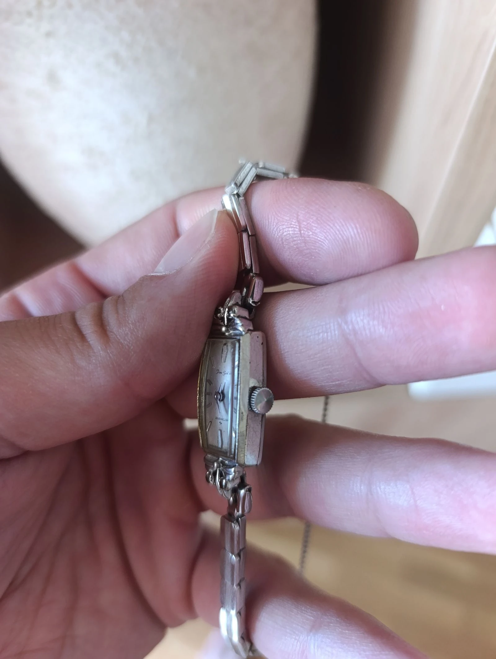 White gold mechanical Seiko watch – photo 4